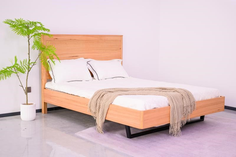KANSAS Queen Bed Frame